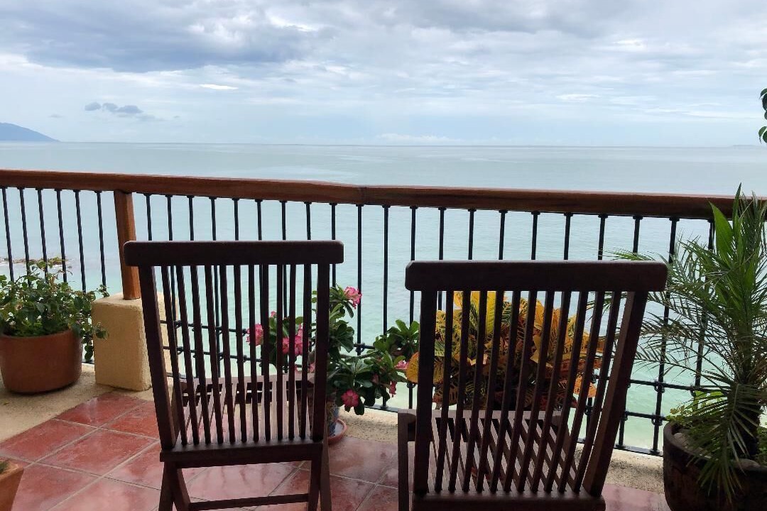 Photo of Patio Balcony in South Shore Hotel Area