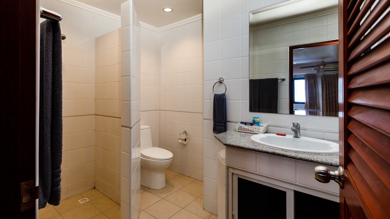Photo of Bathroom in Pattaya Bay