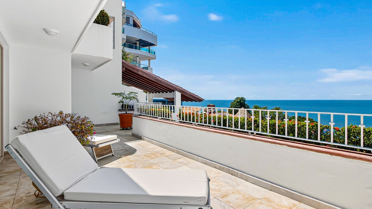 Photo of Patio Balcony in Conchas Chinas