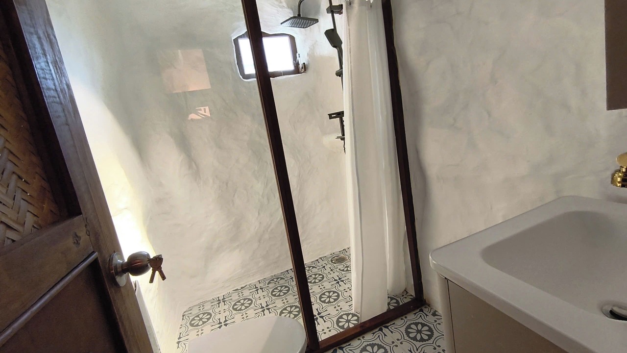Photo of Bathroom in East Ham Tien Beach