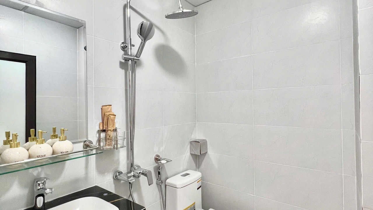 Photo of Bathroom in Van Mieu