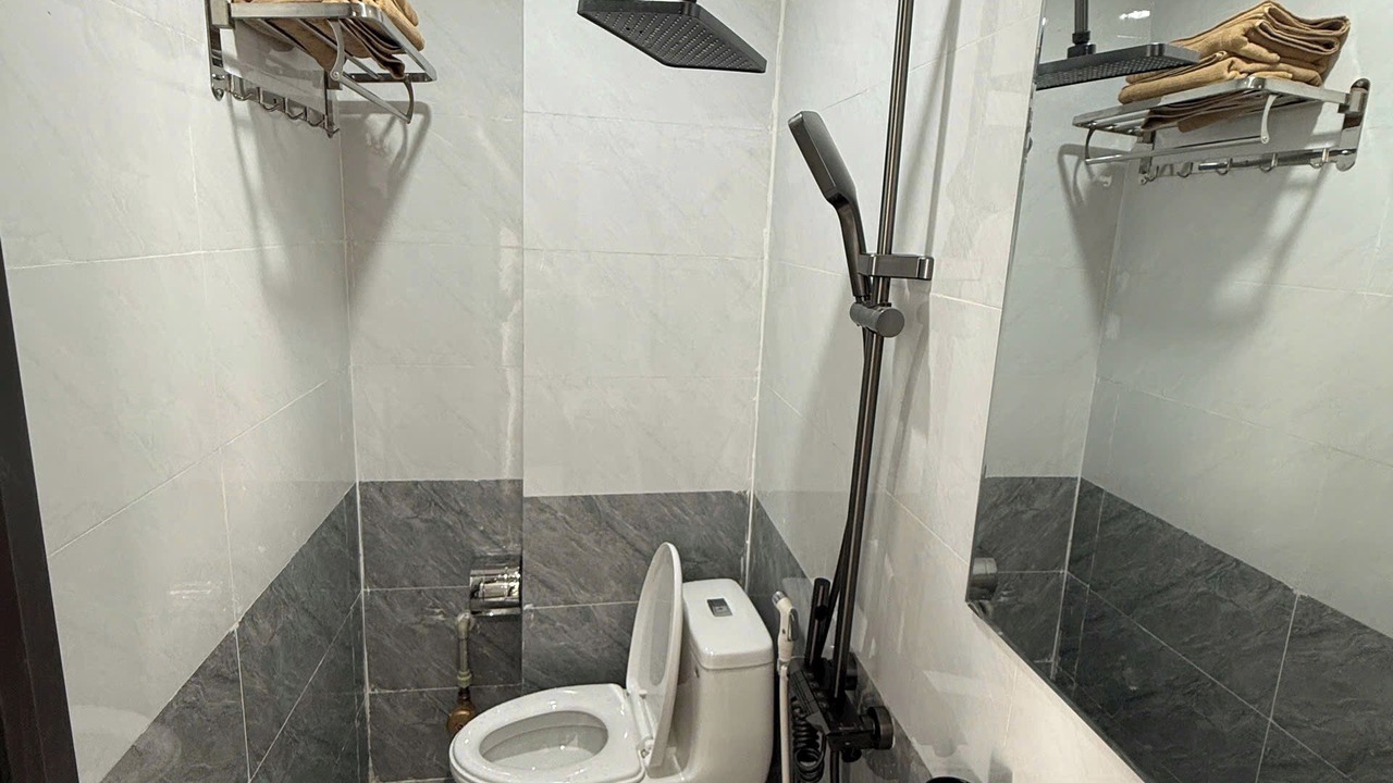 Photo of Bathroom in Ba Dinh