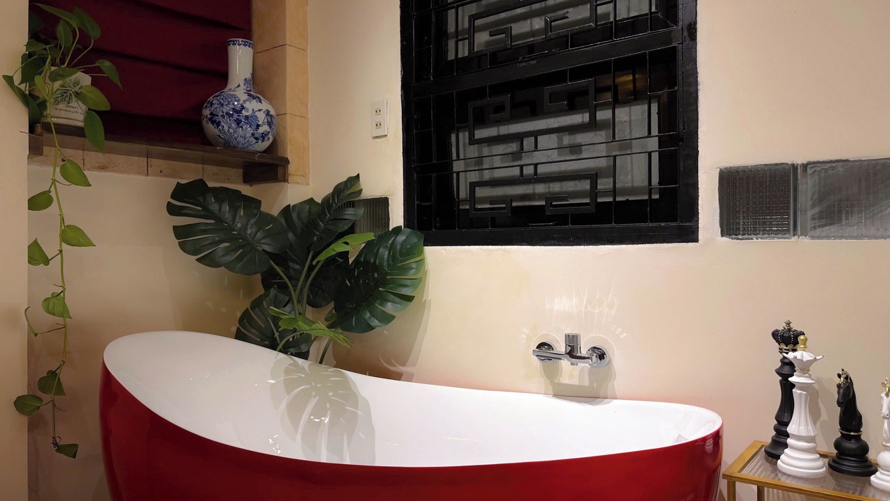 Photo of Bathroom in Phuong 6