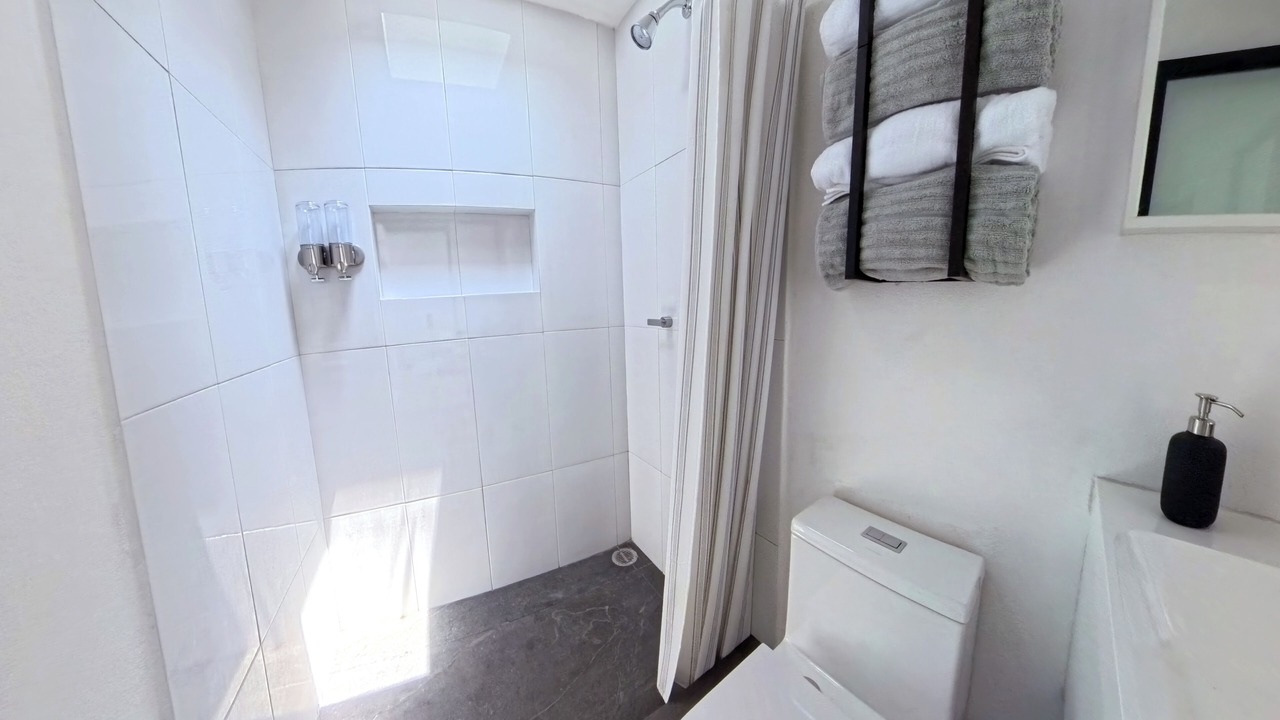 Photo of Bathroom in Del Carmen