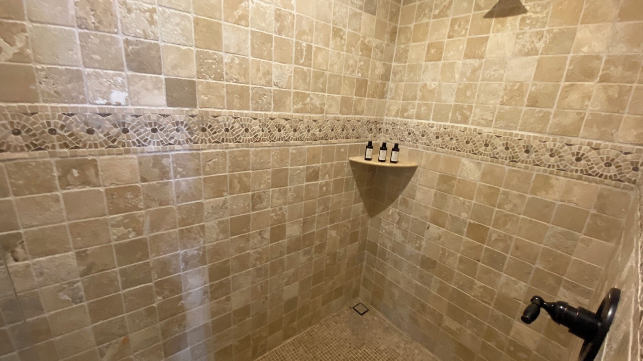 Photo of Bathroom in El Tezal