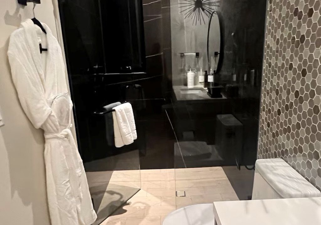 Photo of Bathroom in Cerritos