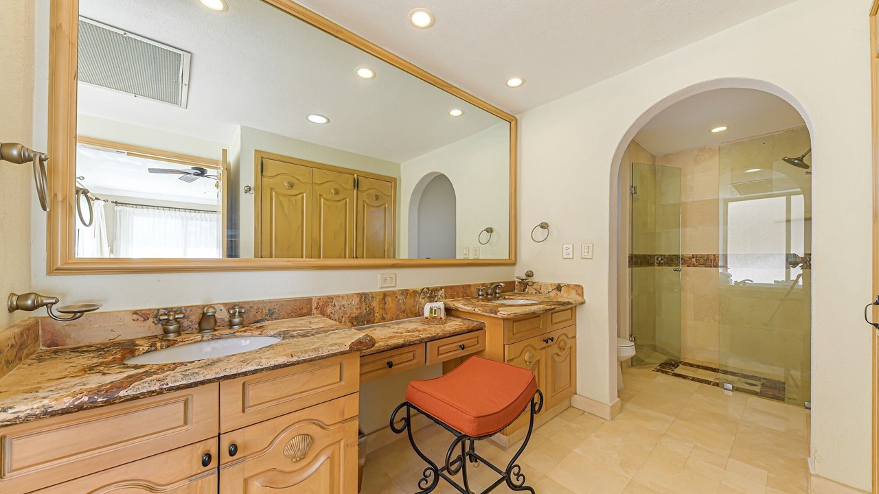 Photo of Bathroom in El Medano Ejidal