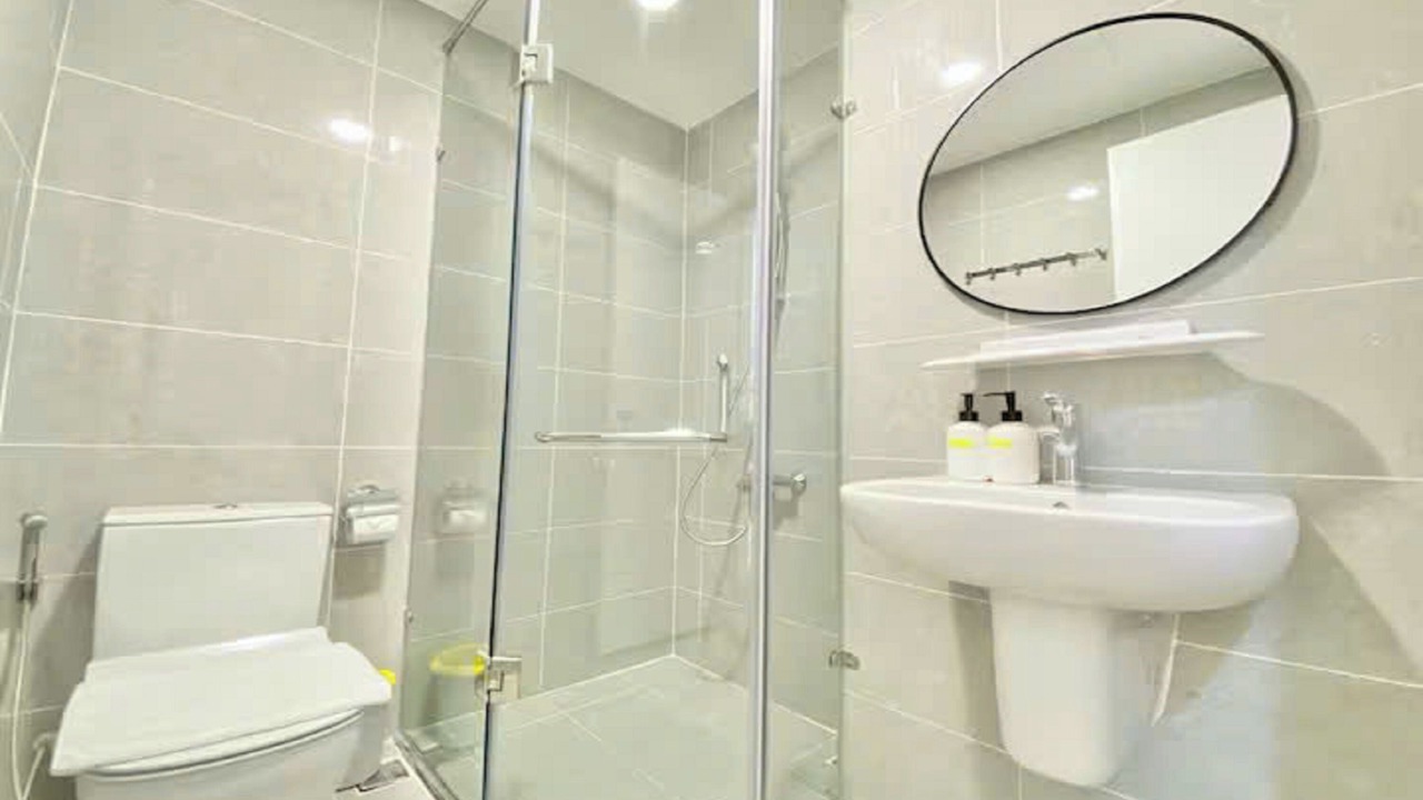 Photo of Bathroom in Phuong 8