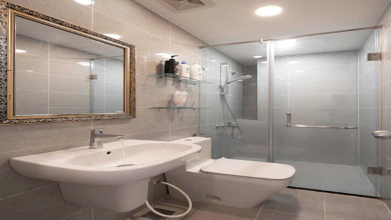 Photo of Bathroom in Phuong 8