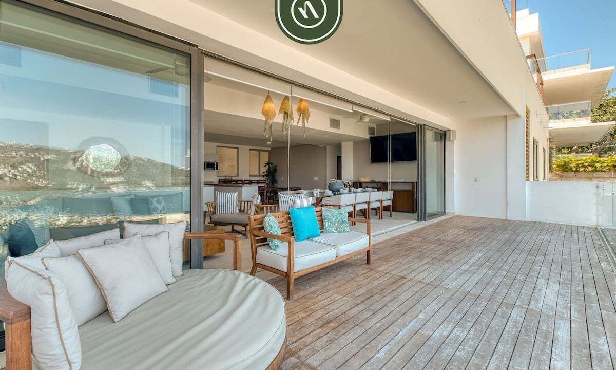 Photo of Patio Balcony in Puerto Marques
