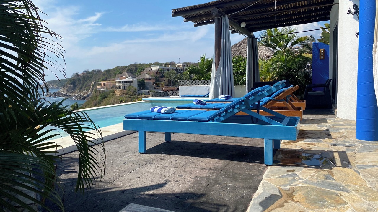 Photo of Patio Balcony in San Pedro Pochutla