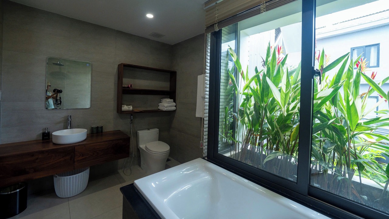 Photo of Bathroom in Hue
