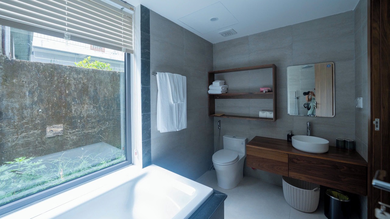 Photo of Bathroom in Hue