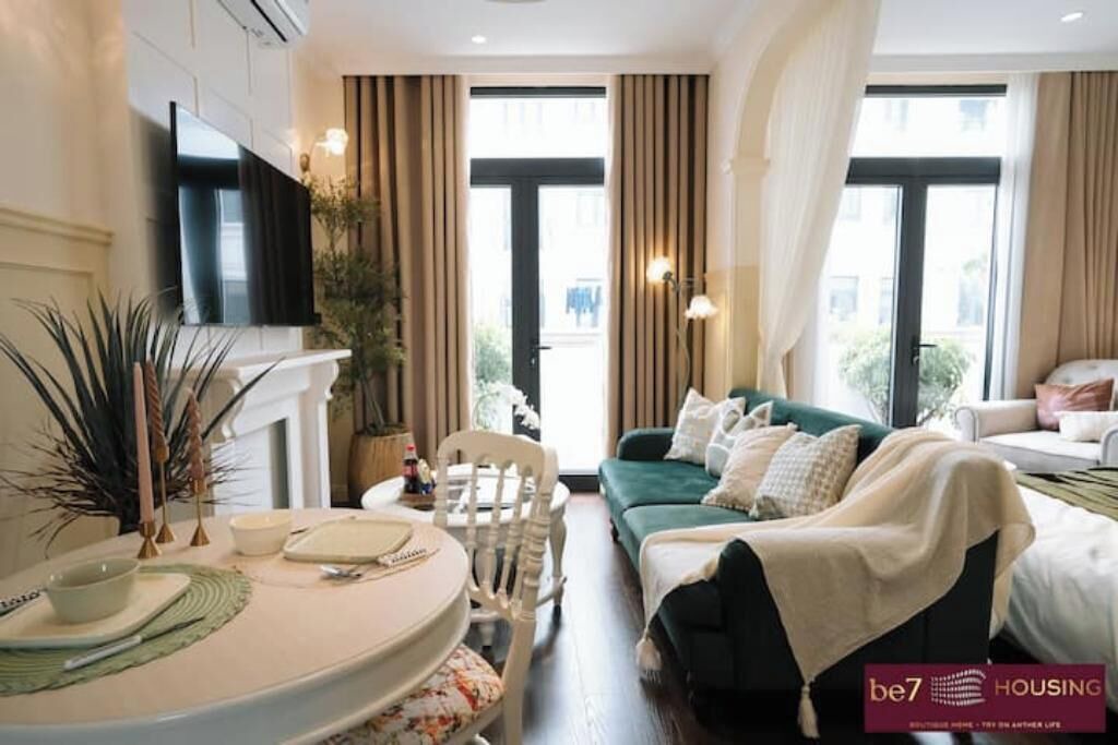 Photo of Livingroom in Van Mieu