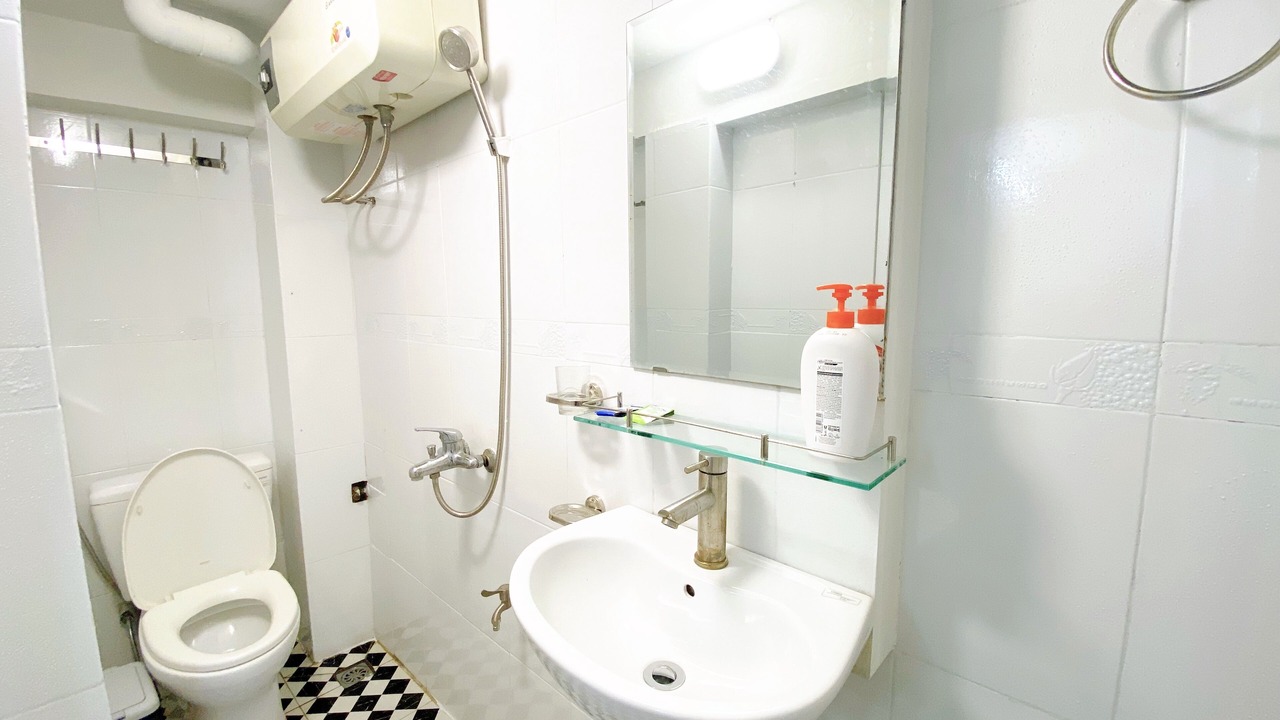Photo of Bathroom in Old Quarter
