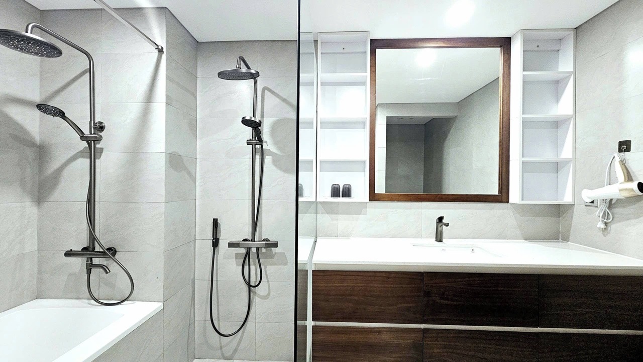 Photo of Bathroom in Ba Dinh