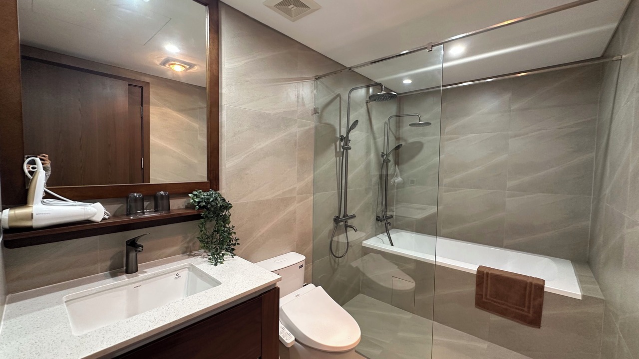 Photo of Bathroom in Ba Dinh