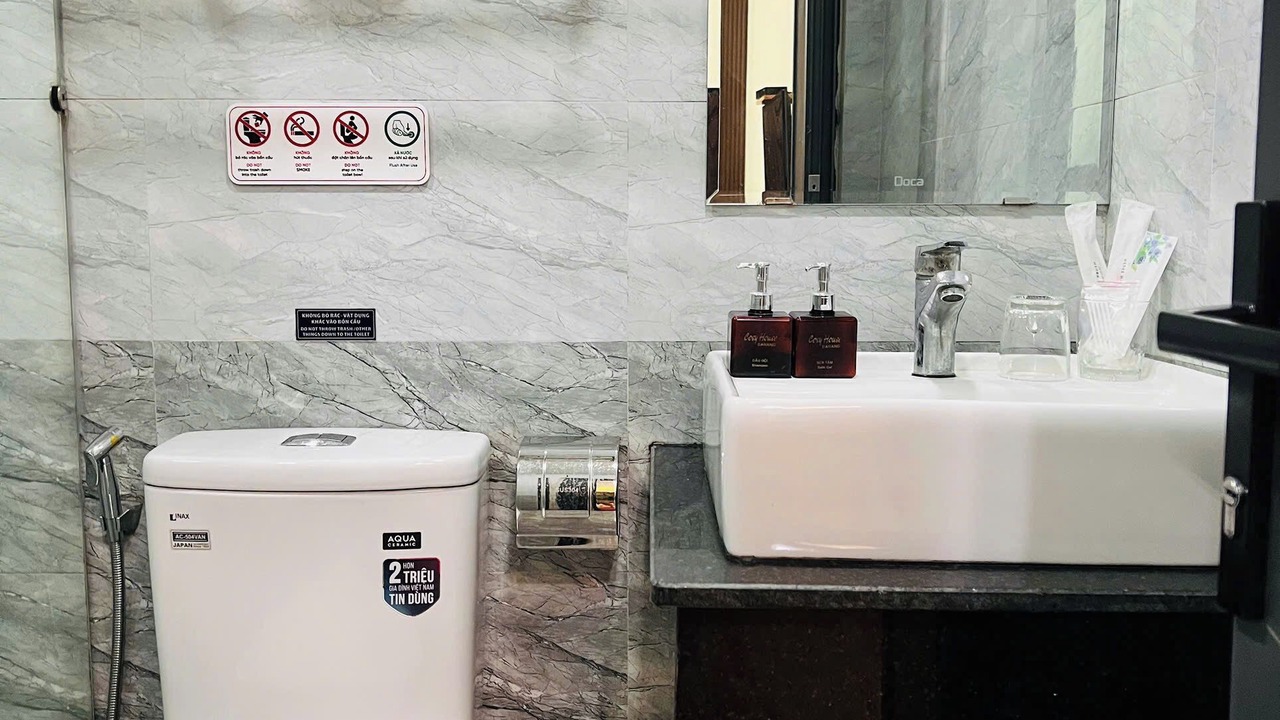 Photo of Bathroom in Da Nang City Centre