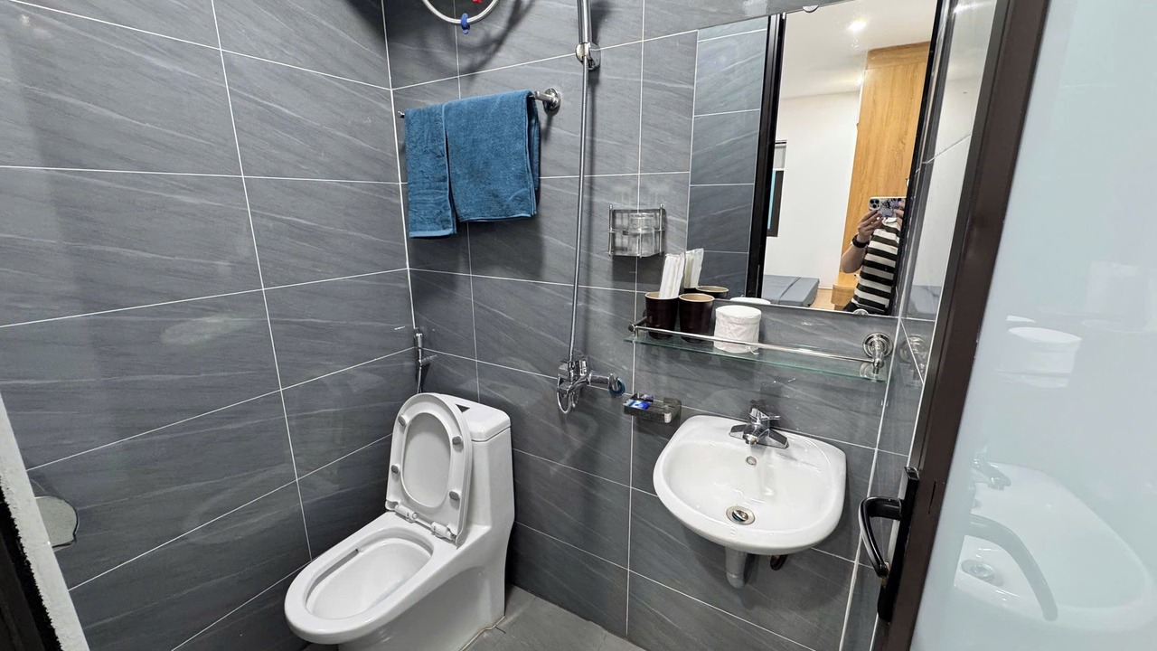 Photo of Bathroom in Ba Dinh