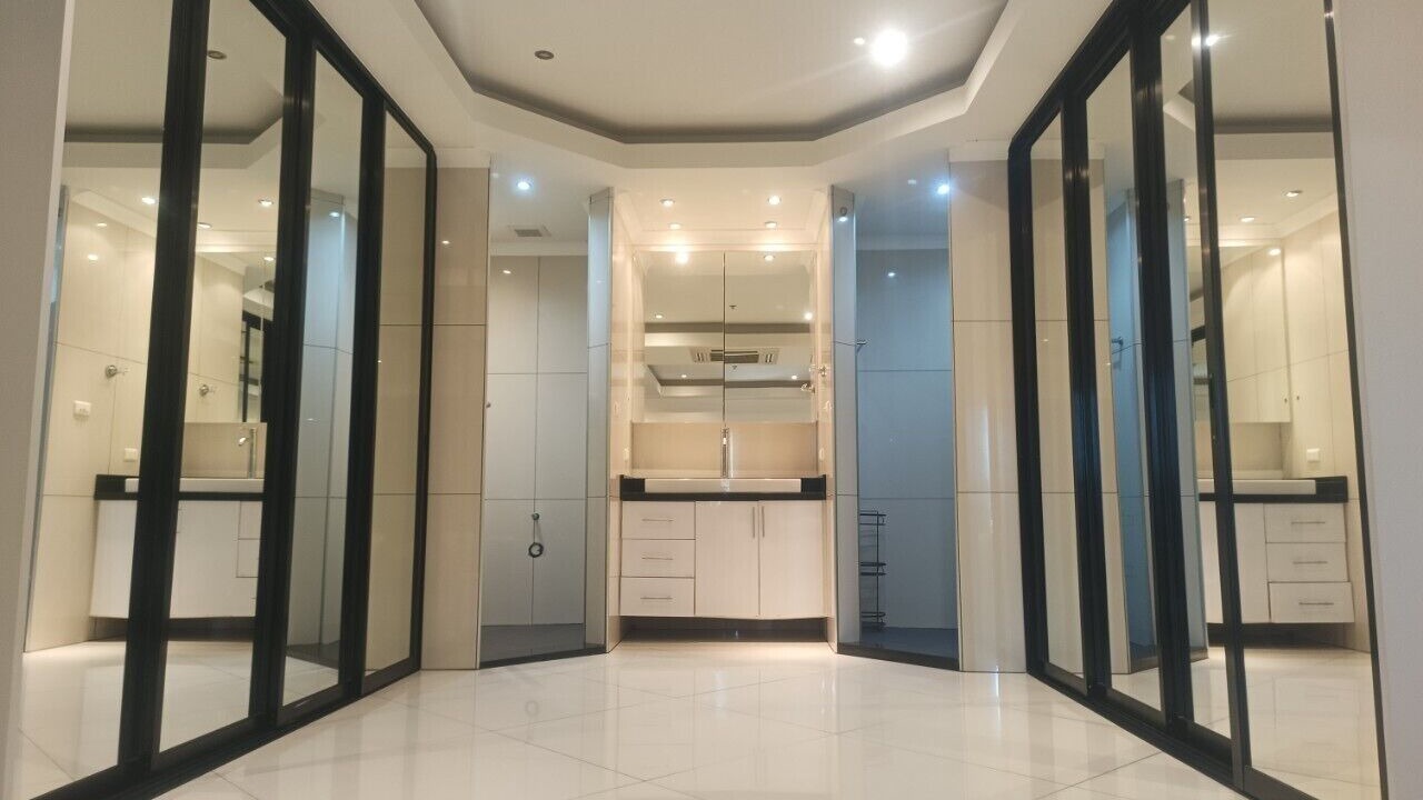 Photo of Bathroom in Pattaya Bay