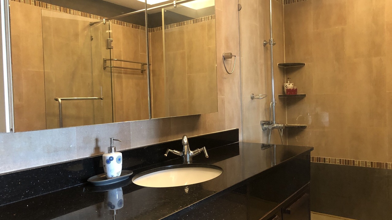 Photo of Bathroom in Pattaya Bay