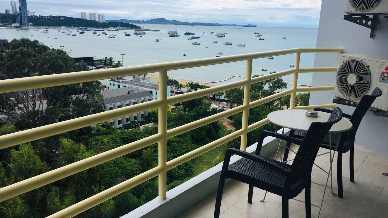Photo of Patio Balcony in Pattaya Bay