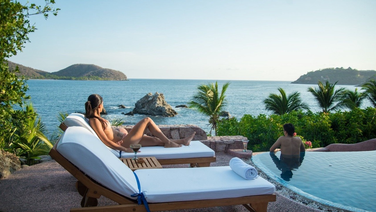 Photo of Bedroom in Zihuatanejo