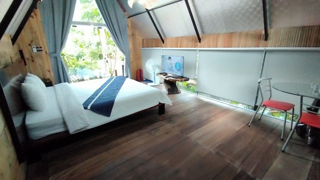 Photo of Bedroom in Ha Long