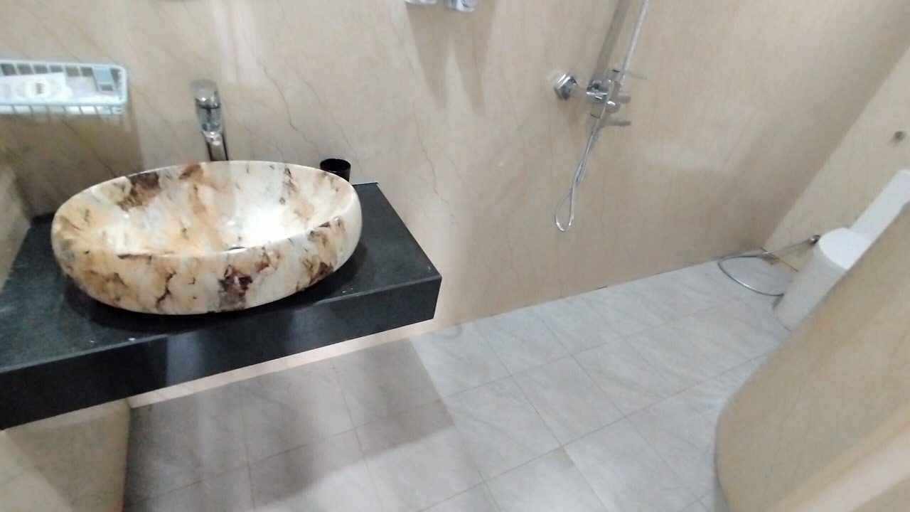 Photo of Bathroom in Ha Long