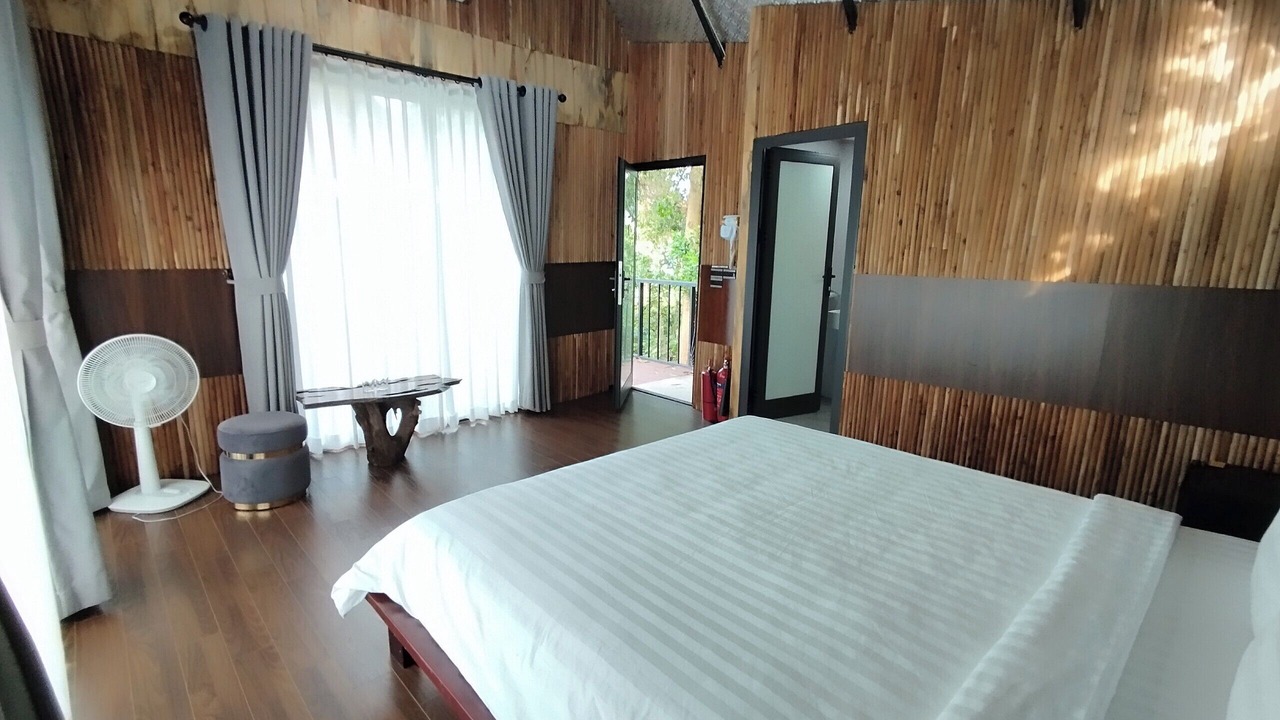 Photo of Bedroom in Ha Long