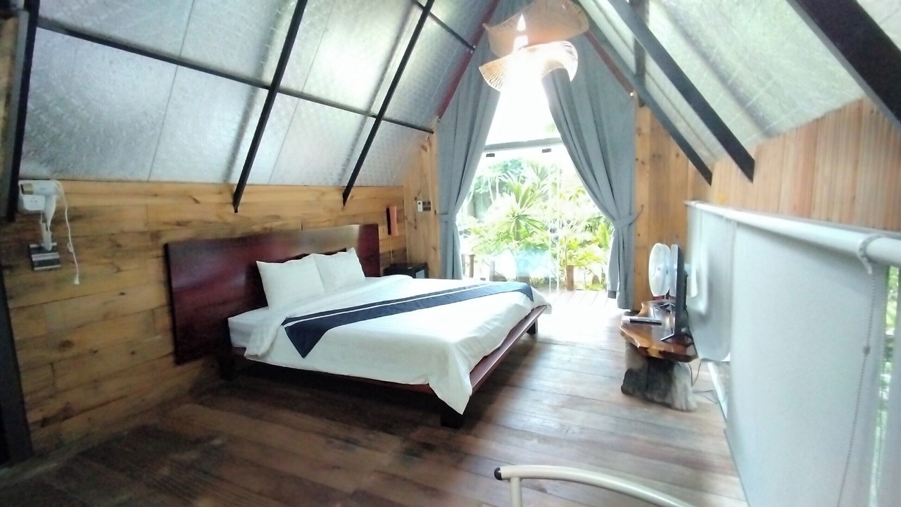 Photo of Bedroom in Ha Long
