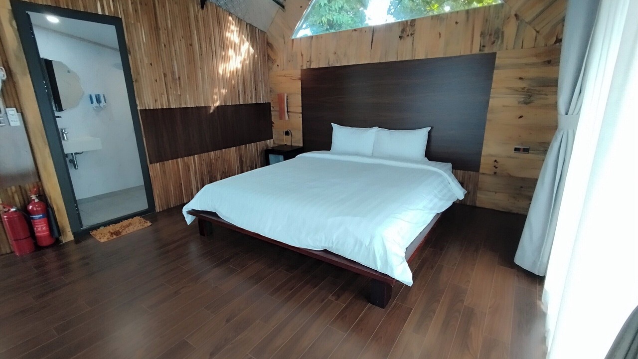 Photo of Bedroom in Ha Long