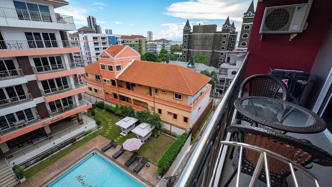Photo of Patio Balcony in Pratumnak Hill