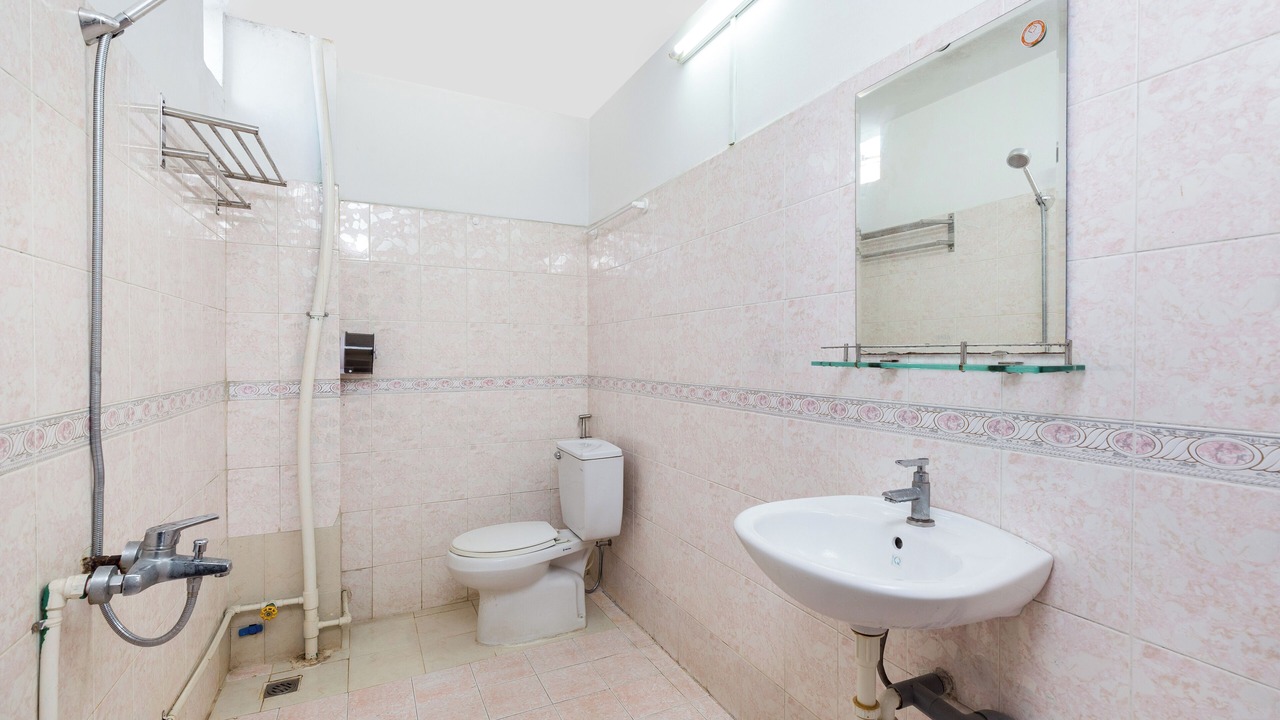 Photo of Bathroom in Hang Xanh