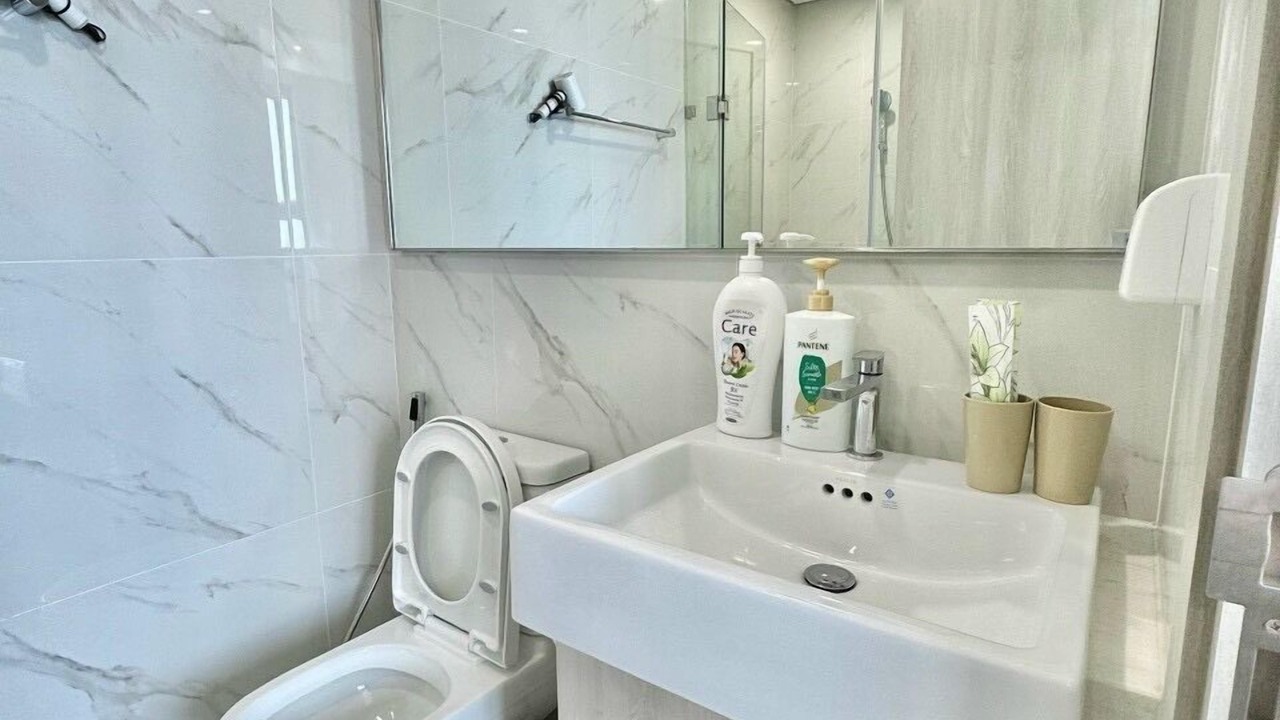 Photo of Bathroom in Tu Liem