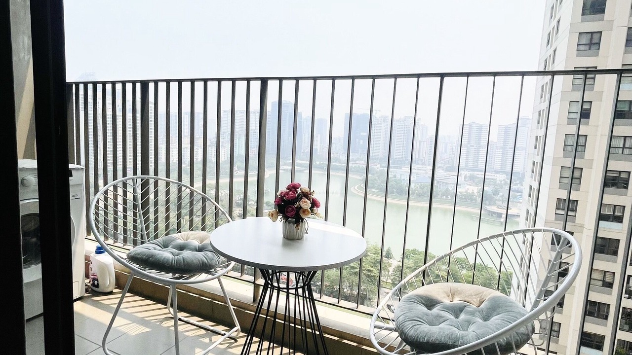 Photo of Outdoor in Trung Hoa Nhan Chinh