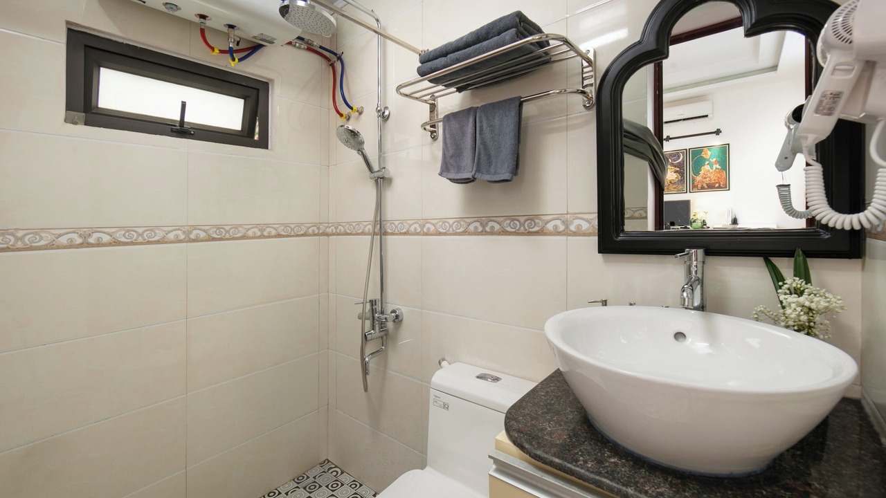 Photo of Bathroom in Cat Hai