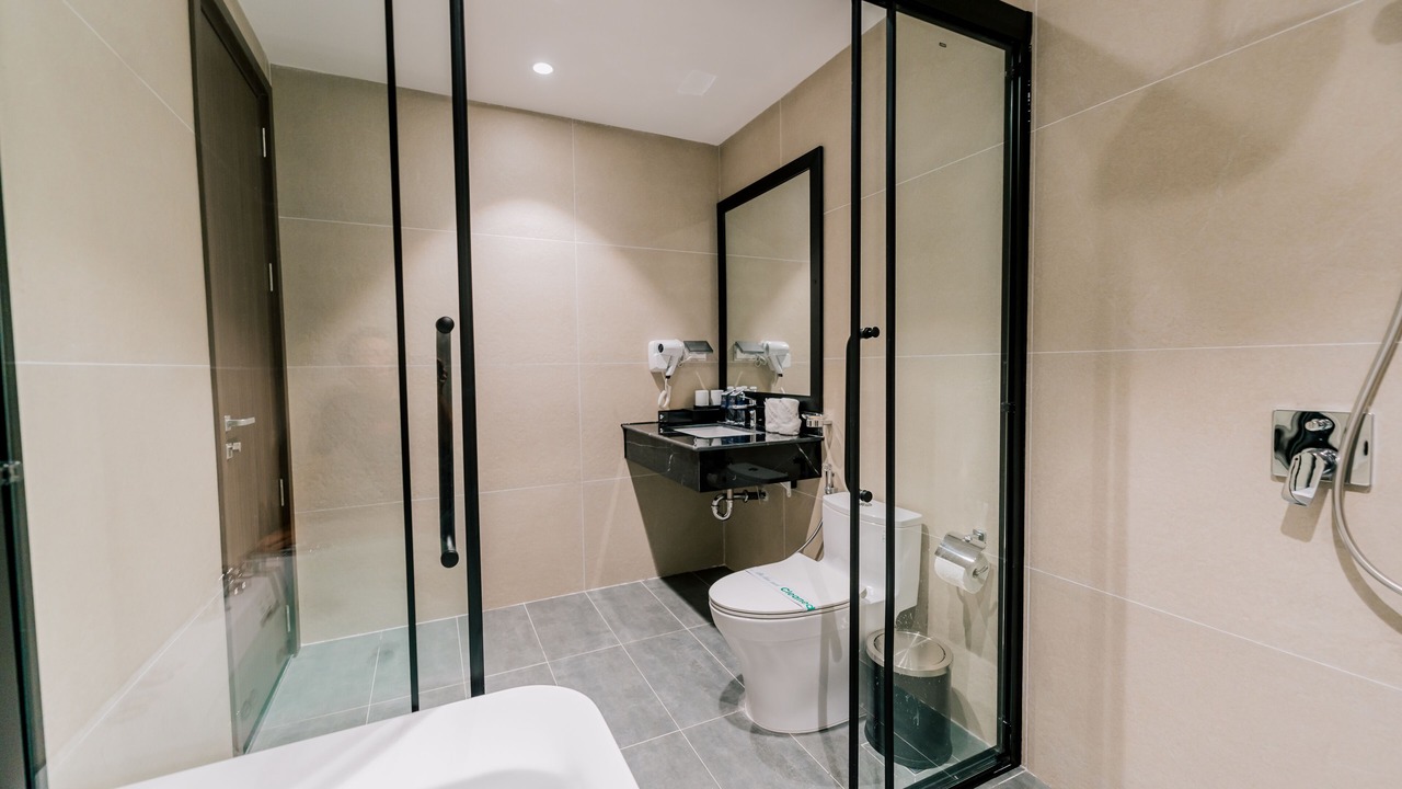 Photo of Bathroom in Long Beach