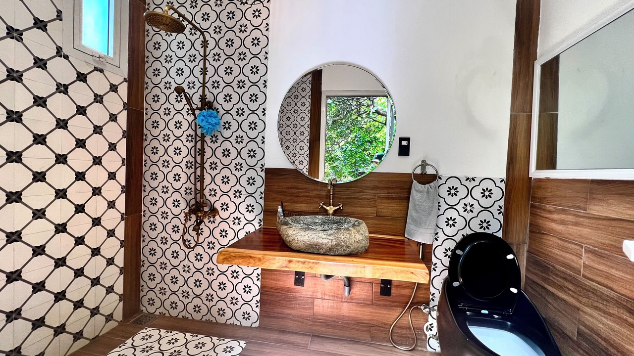 Photo of Bathroom in Dak R'Lap