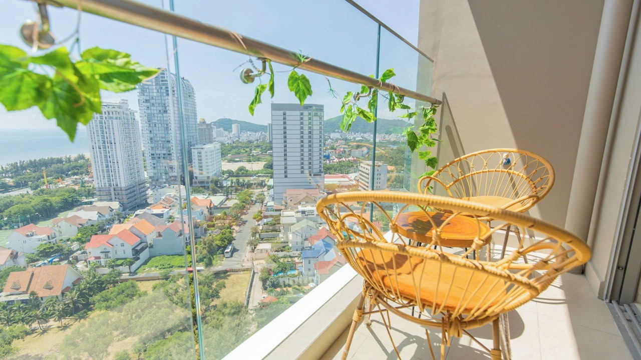 Photo of Patio Balcony in Thang Tam