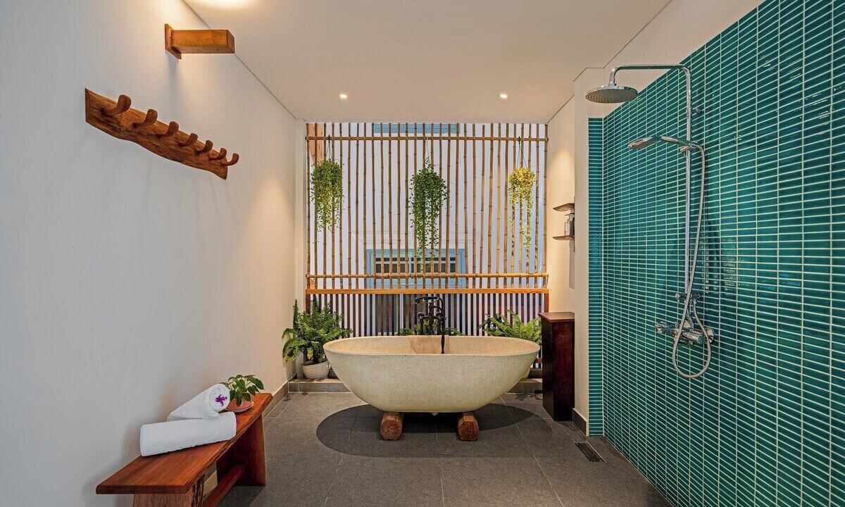 Photo of Bathroom in Cua Đai