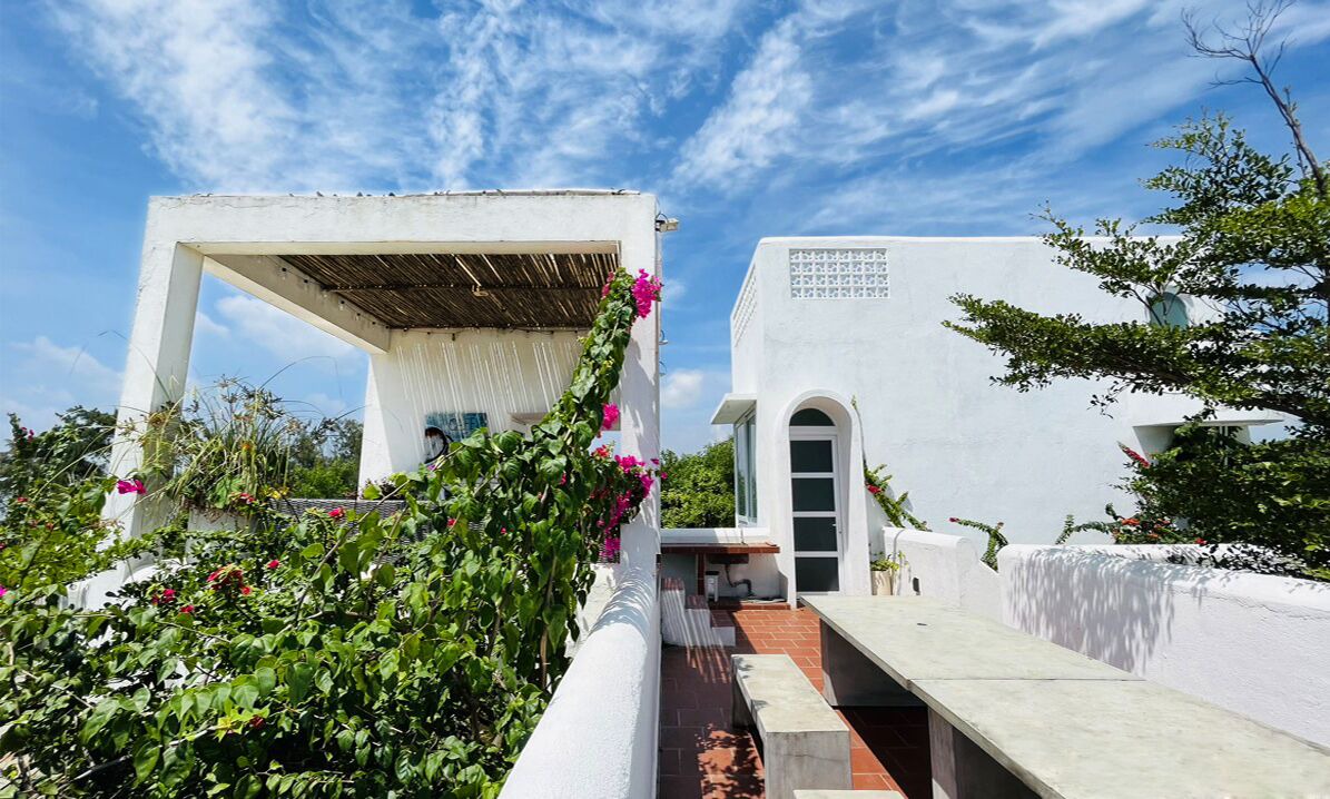 Photo of Patio Balcony in Ham Tan