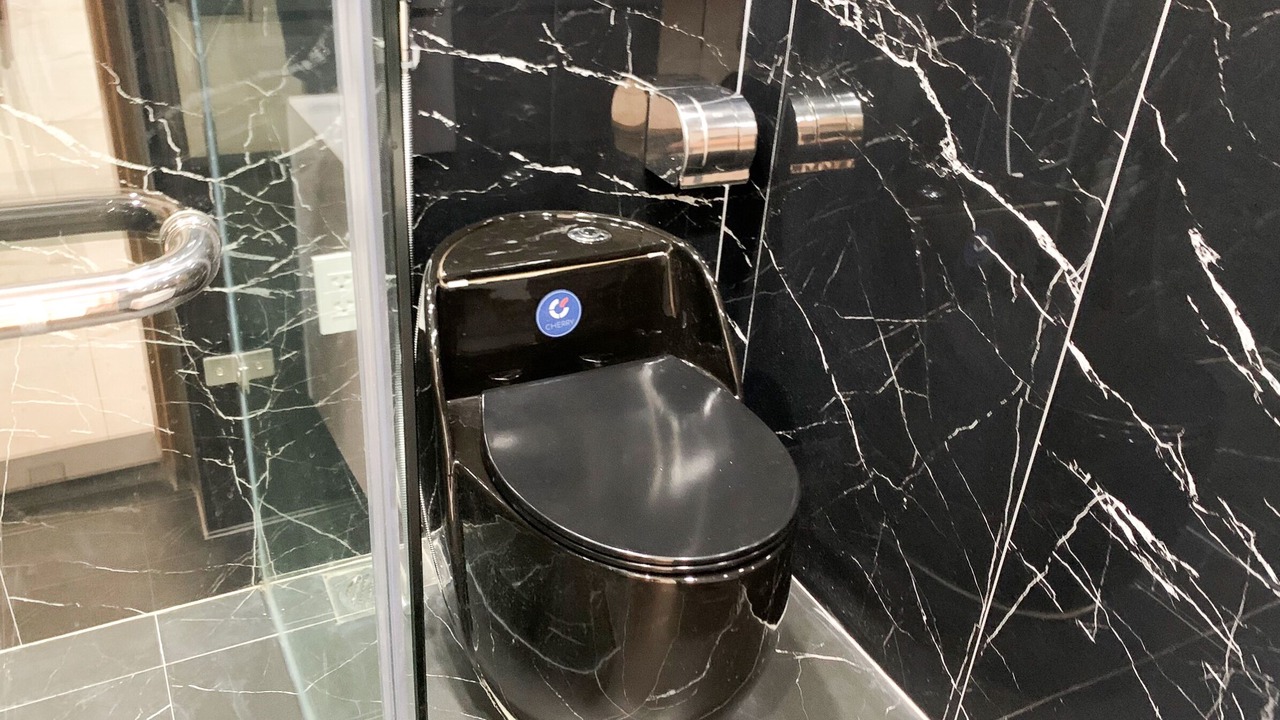 Photo of Bathroom in Quang An