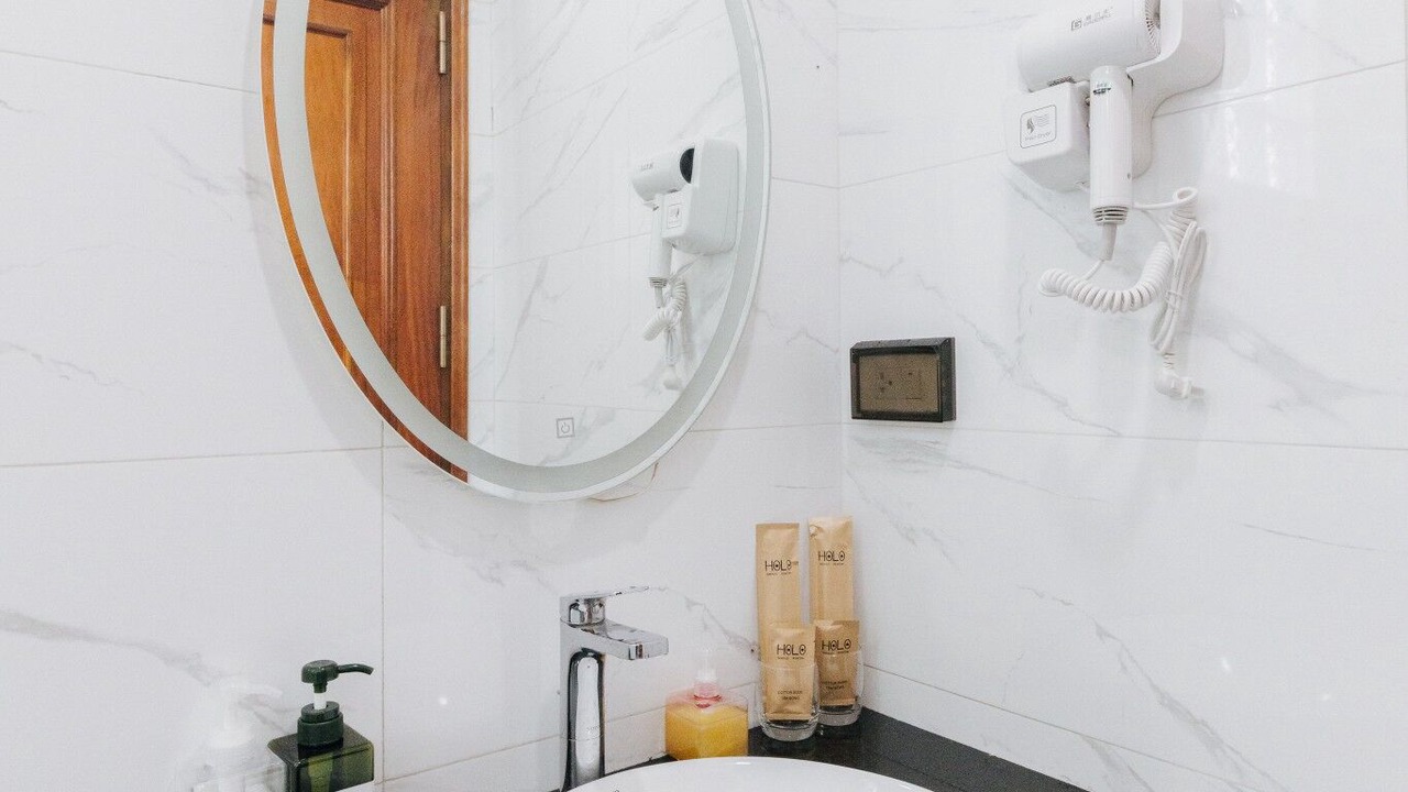 Photo of Bathroom in Bui Thi Xuan