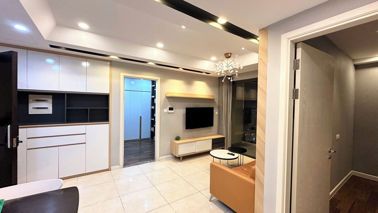 Photo of Bedroom in Trung Hoa Nhan Chinh