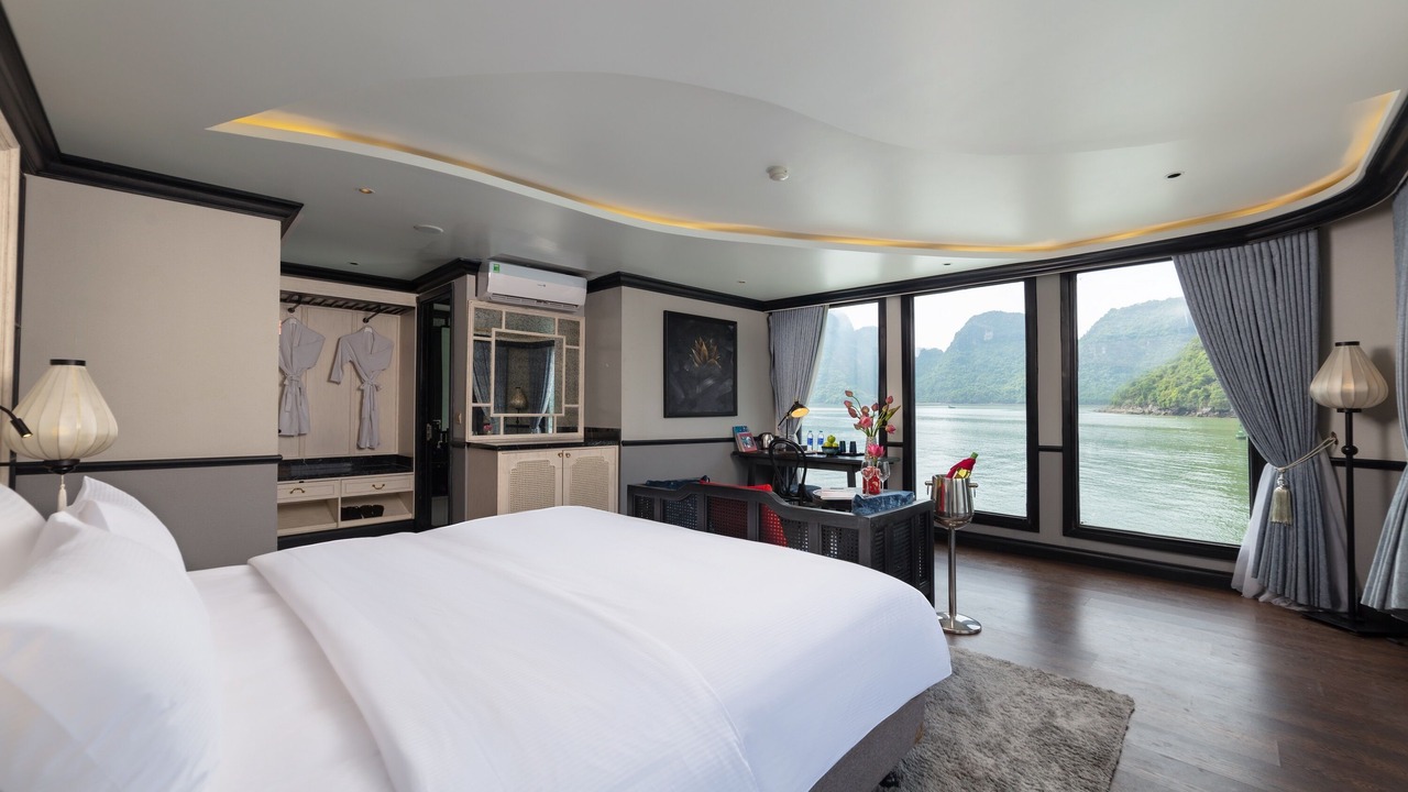Photo of Bedroom in Ha Long