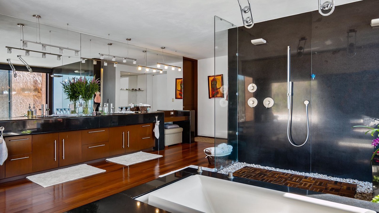 Photo of Bathroom in Conchas Chinas