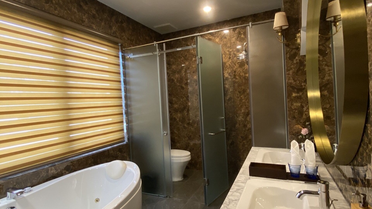 Photo of Bathroom in Suoi Nuoc Beach
