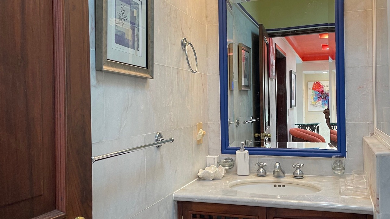 Photo of Bathroom in La Cruz de Huanacaxtle