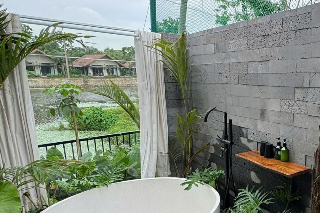 Photo of Bathroom in Chuong My